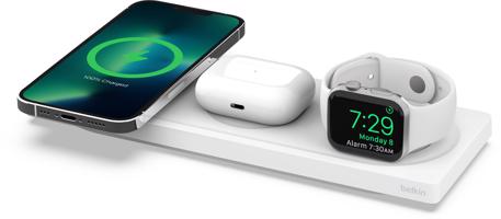 Belkin BOOST CHARGE PRO MagSafe 3 az 1-ben vezeték nélküli töltő iPhone-hoz/Apple Watch-hoz/AirPods-hoz
